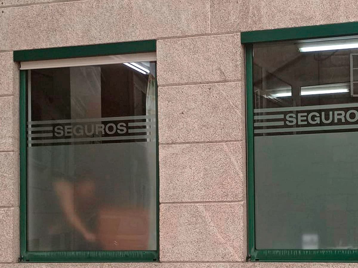Atención personal sobre el seguro de decesos en nuestra oficina de Baiona, Pontevedra