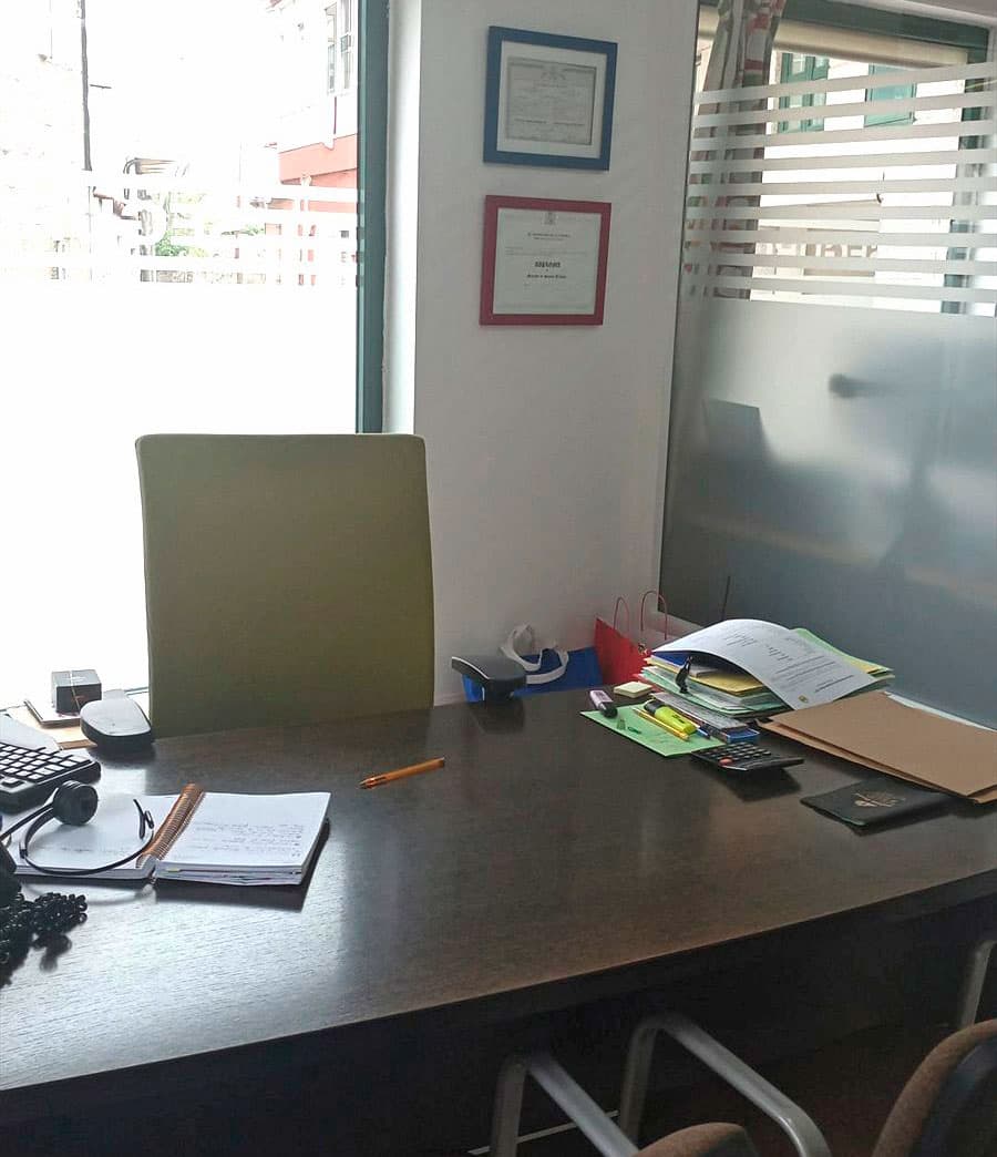 Bienestar diario de una familia asegurada con seguro médico en Pontevedra